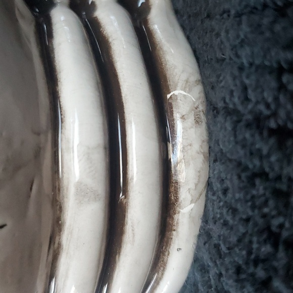 Skull Luminary Candle Holder - Picture 7 of 8